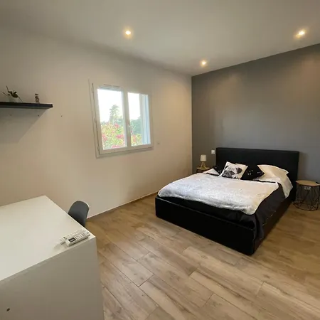 펜션 Maison Lumineuse A Porto-vecchio 포르토베쉬오