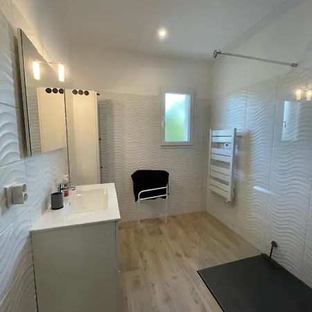 펜션 Maison Lumineuse A Porto-vecchio 포르토베쉬오