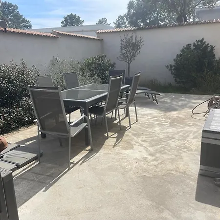 Semesterbostad Maison Lumineuse A Porto-vecchio