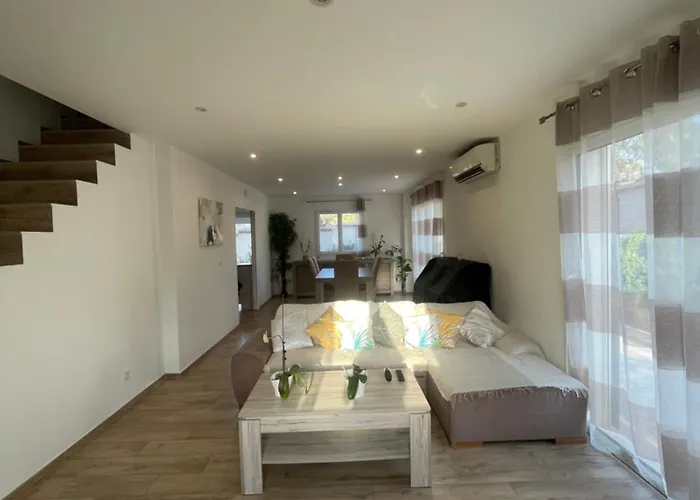 Maison Lumineuse A Porto-vecchio * Porto-Vecchio (Corsica)